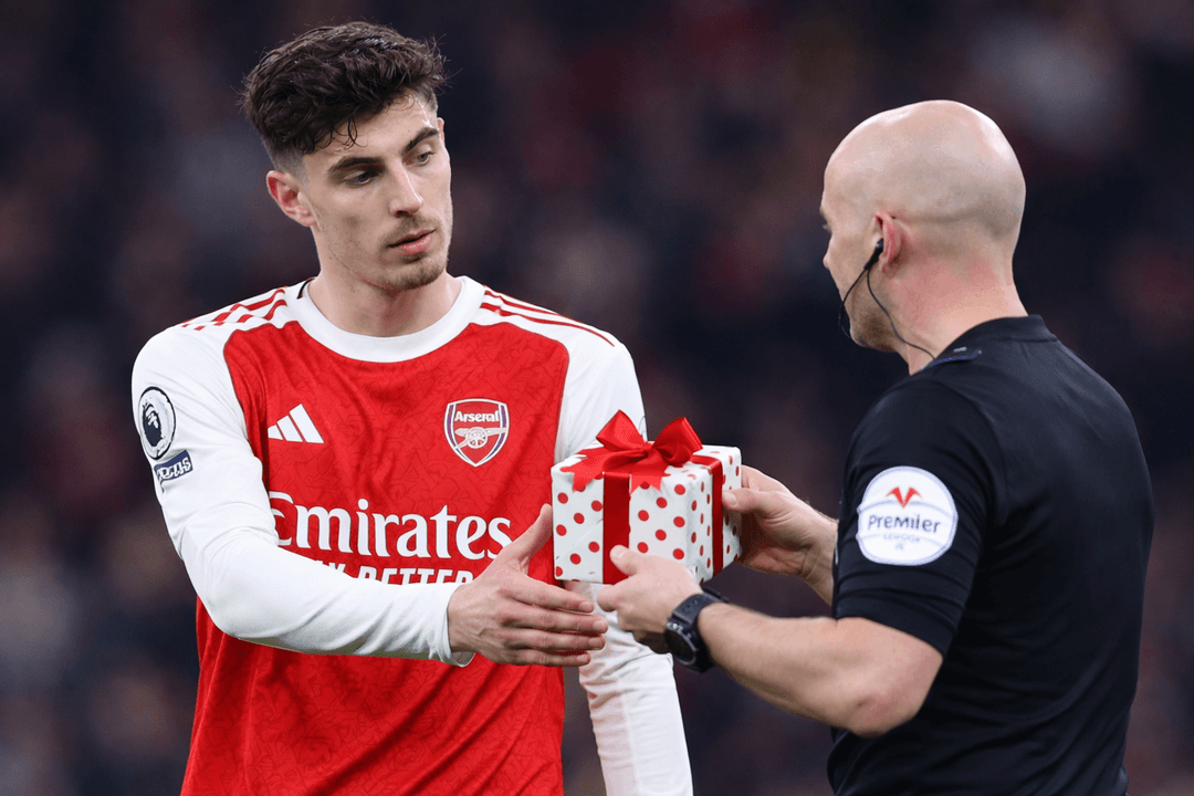 ބާސާގެ ފަހަތުން މިފަހަރު ރެފްރީންގެގެ ހަދިޔާ އާސެނަލްއަށް