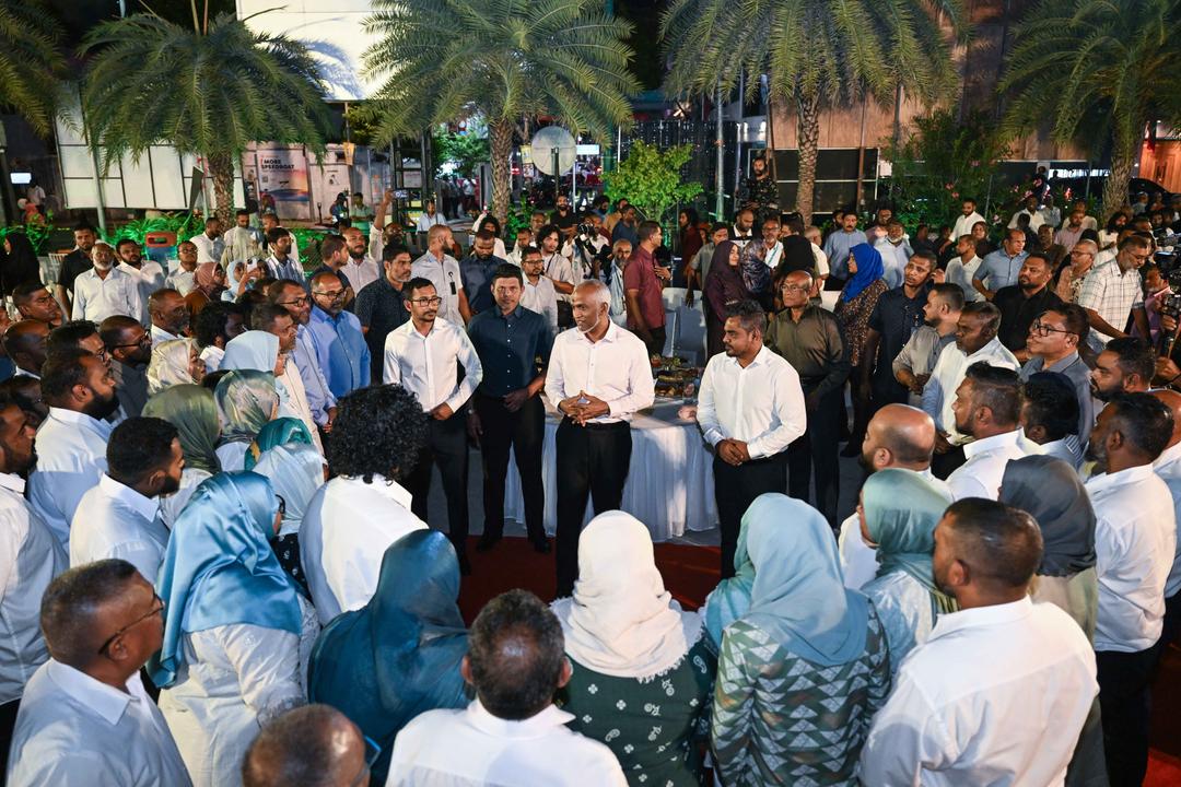 ޕީއެންސީގެ ކޮންގްރެސް އޮކްޓޫބަރު މަހު 