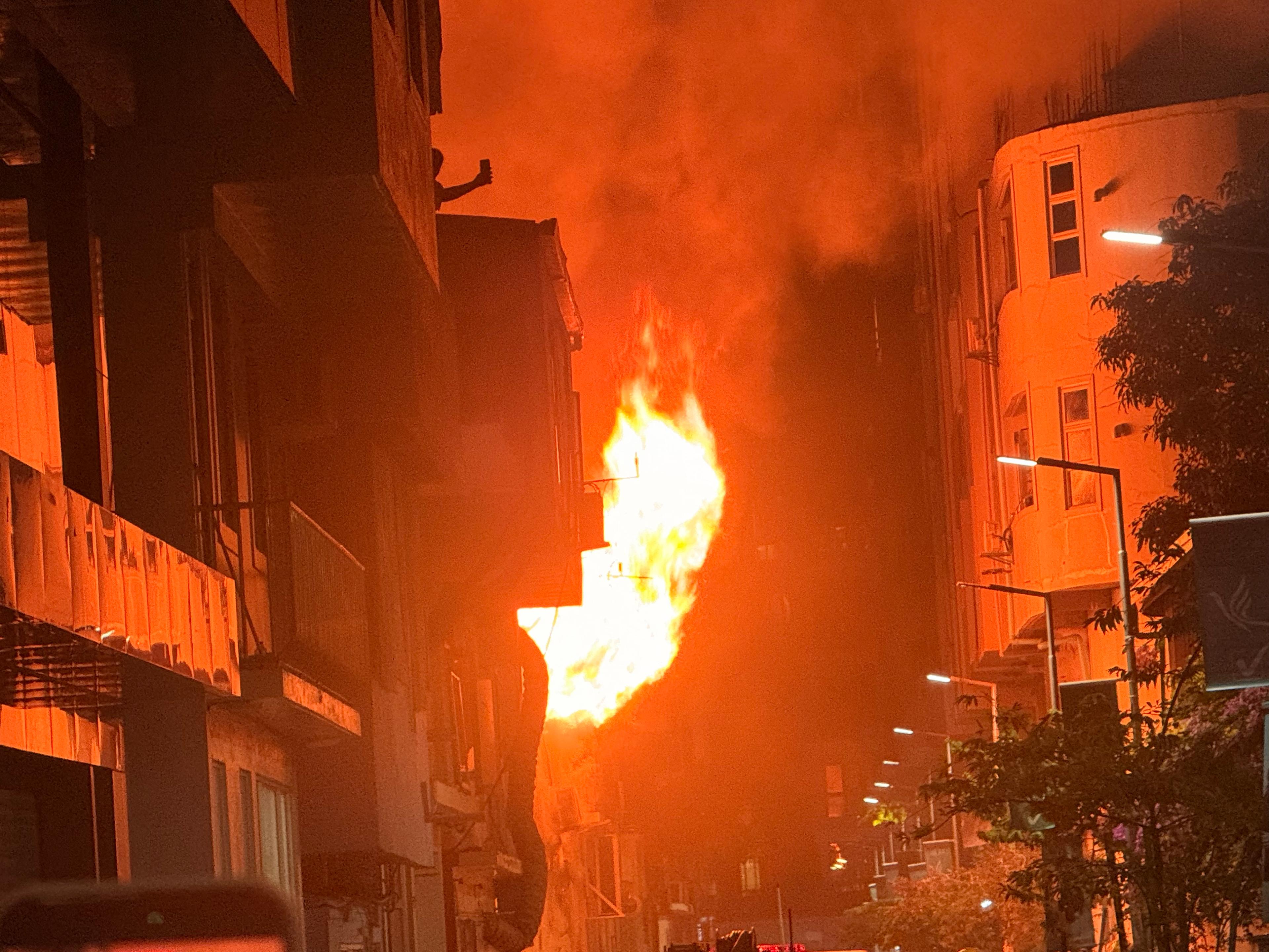 ފޮޓޯ: މެންދުރު ޓީމް