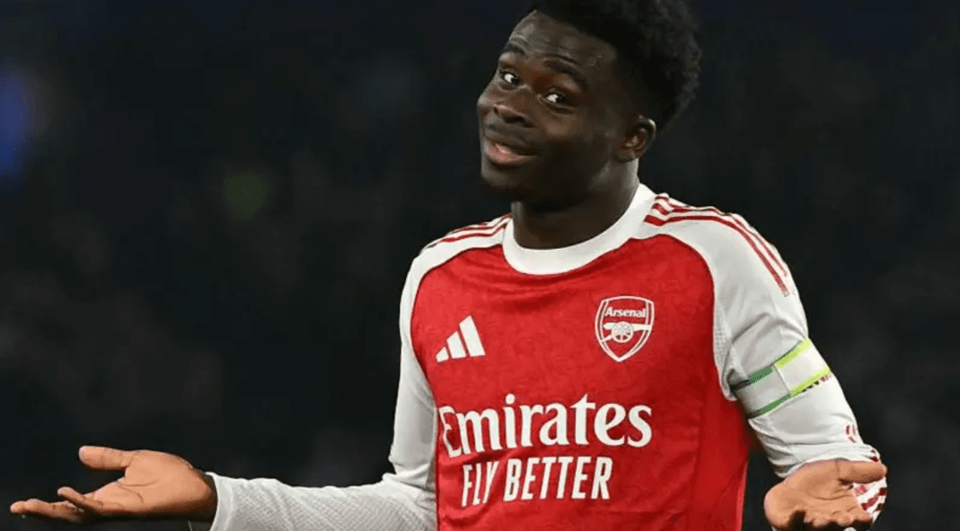 ބޮޑާހާކައި ވަގުތު ބޭކާރުކޮށްގެން ހޯދި އުނދަގޫމޮޅާއެކު އާސެނަލުން  ހަތް ޕޮއިންޓްގެ ލީޑެއްނަގައިފި