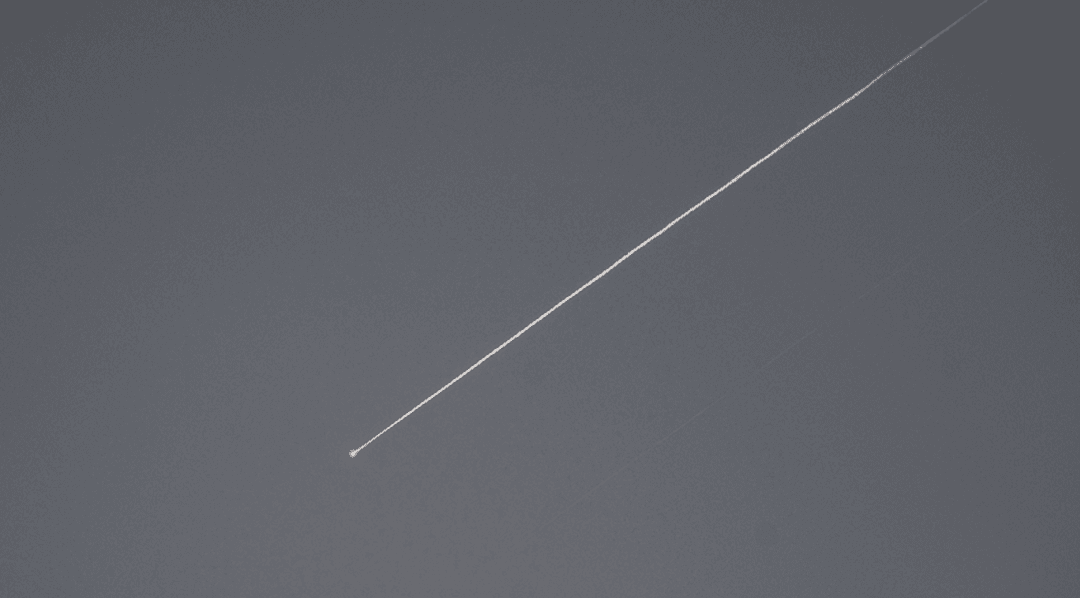 ސައުދީގެ މެދުތެރެއަށް އަމާޒުކުރި ކްރޫޒް މިސައިލެއް އެގައުމުން ހުއްޓުވައިފި