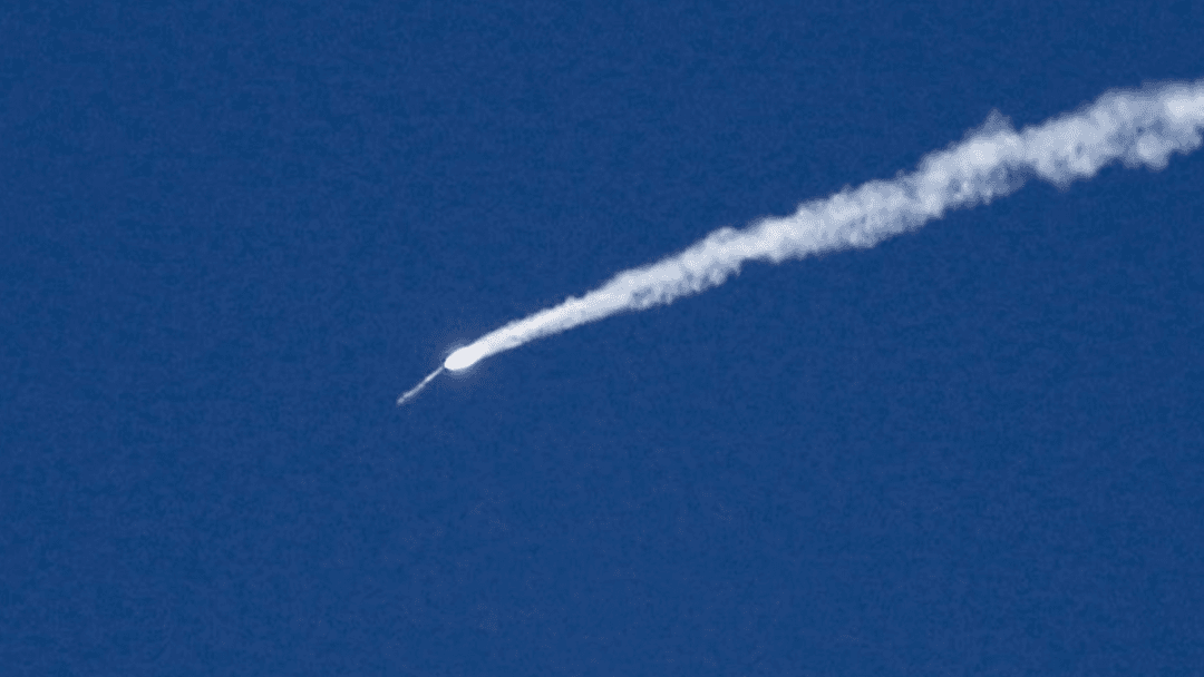 ދުބާއީ އެއާޕޯޓް ކައިރި އަށް ޑްރޯން ހަމަލާއެއް އަމާޒުވެ އަލިފާން ރޯވުމުން އެއާޕޯޓް ހުއްޓުމަކަށް