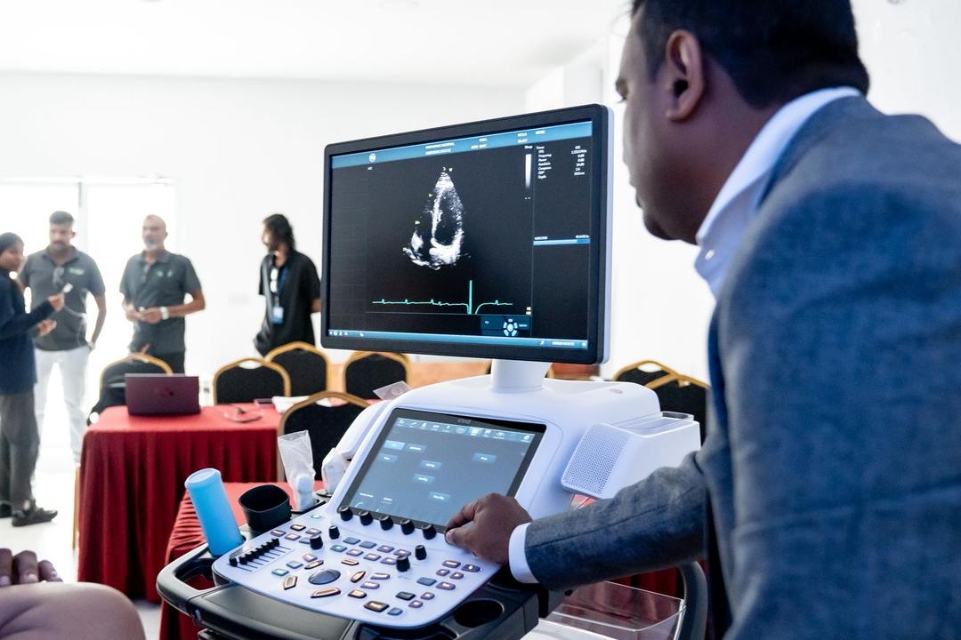 އެސްޓީއޯ އިން ހުޅުމާލެ ހޮސްޕިޓަލަށް ހިތުގެ ބަލިތައް ދެނެގަންނަ  އިމޭޖިންގް ޓެކްނޮލޮޖީ ތައާރަފުކޮށްފި