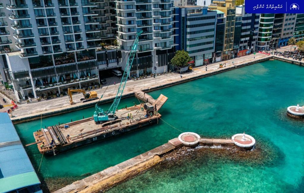 ބޮޑުތަކުރުފާނުމަގު ގެ އެއްގަމު ތޮށީގެ މަސައްކަތްފަށައިފި