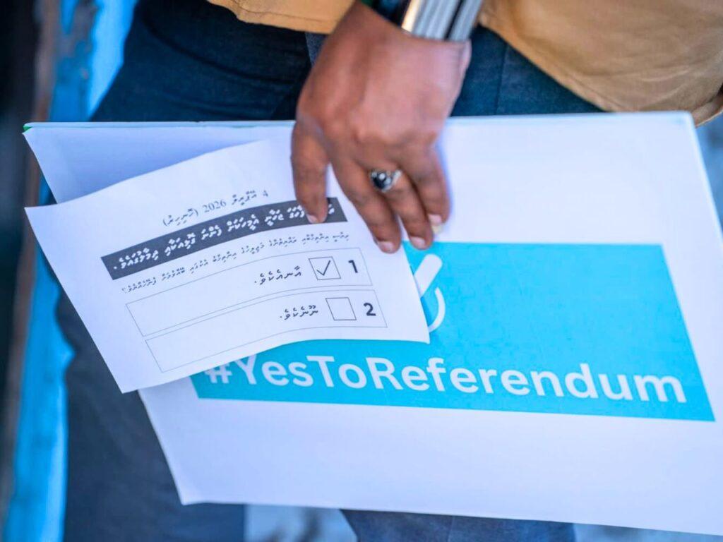 ދިވެހިރާއްޖޭގެ "ނަވުގެ" މިސްރާބު ސަލާމަތްކުރުން: ދެ އިންތިޚާބު އެއްދުވަހެއްގައި ބޭއްވުމުގެ ޙަގީގަތް!