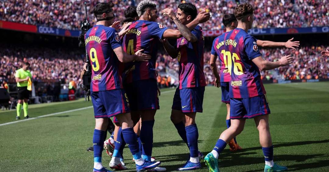 ރެކޯޑް ތަކާއެކު ބާސާއަށް ވަޔެކާނޯ އަތުން އުނދަގޫ މޮޅެއް