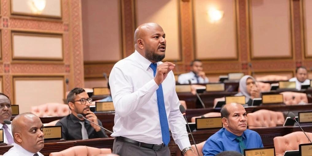 ޝުޖާއު އެމްޑީޕީއަށް: ކާމިޔާބީއަކީ ބޮޑާވެ ކިބުރުވެރިވާންޖެހޭ ކަމެއް ނޫން