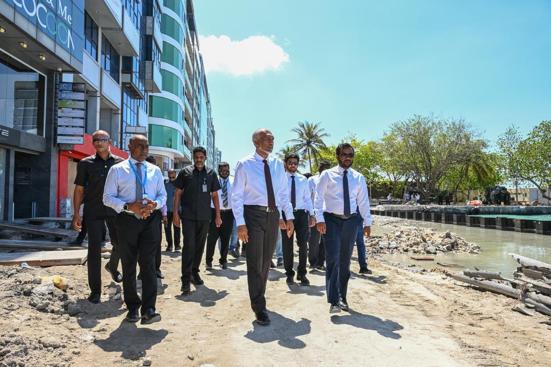  ބޮޑުތަކުރުފާނު މަގު ތަރައްޤީކުރުމުގެ މަސައްކަތް ހިނގަމުންދާގޮތް ރައީސް ބައްލަވައިފި