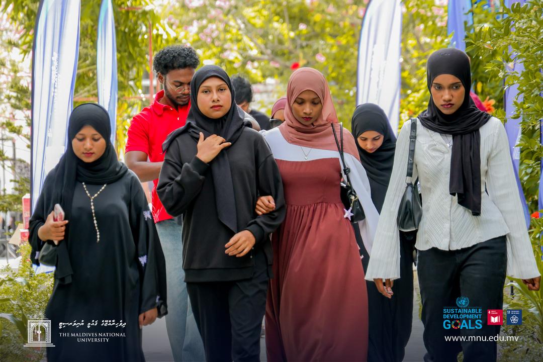 ފަސޭހަ ބަދަލުތަކަކާ އެކު، ސްޓޫޑެންޓް ލޯނަށް ހުޅުވާލައިފި