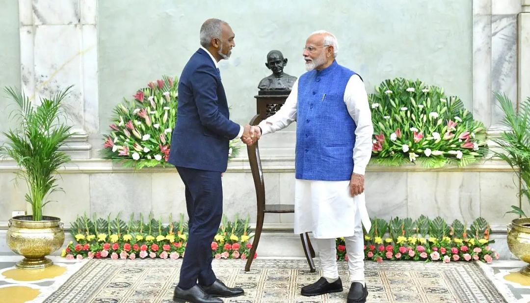 އިންޑިޔާއިން ނެގި 400 މިލިޔަން ޑޮލަރުގެ ލޯނު އަނބުރާ ދައްކައިފި