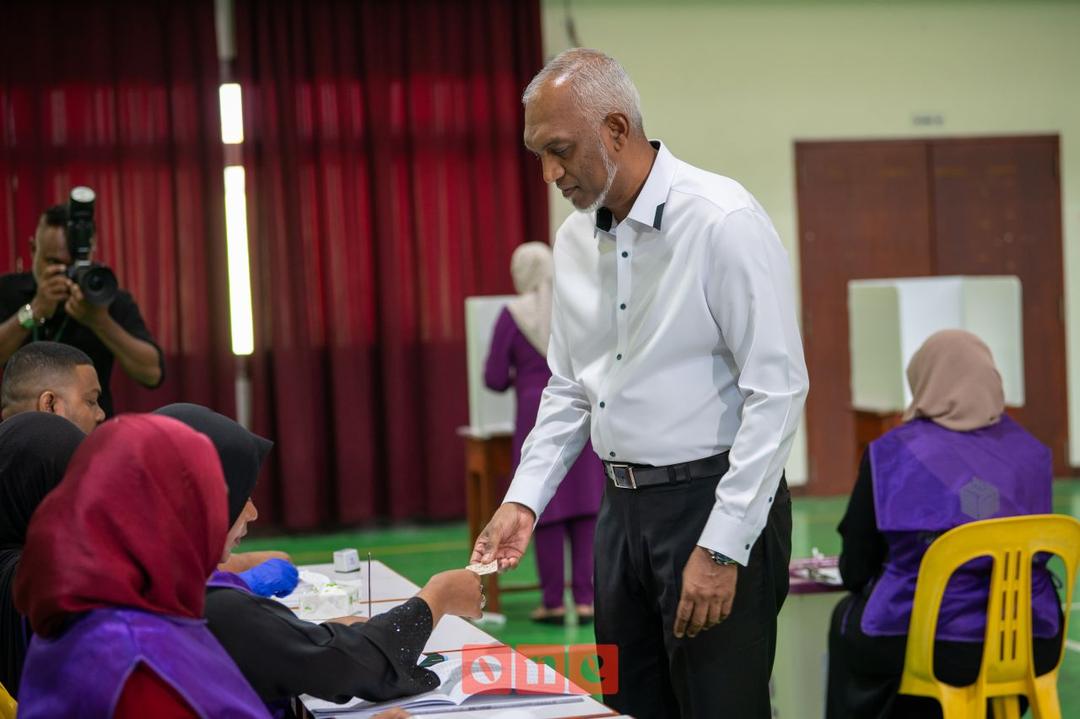 ރައީސް ވޯޓު ލައްވައިފި