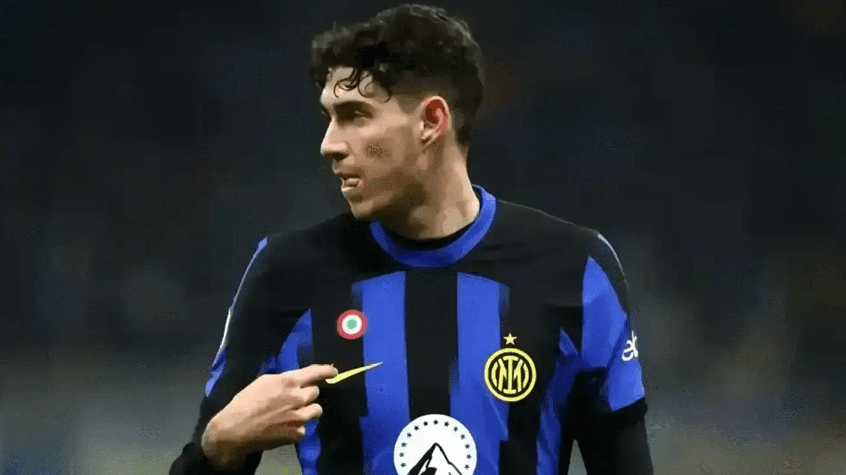 އިޓަލީގެ ވޯލްޑްކަޕް ގެއްލުވާލި ރަތްކާޑުގެވެރިޔާ ބަސްޓޯނީގެ ސޮއިހޯދަން ބާސާއިން ހުށަހެޅުމަކަށް އިންޓަމިލާނުން ނޫނެކޭބުނެފި