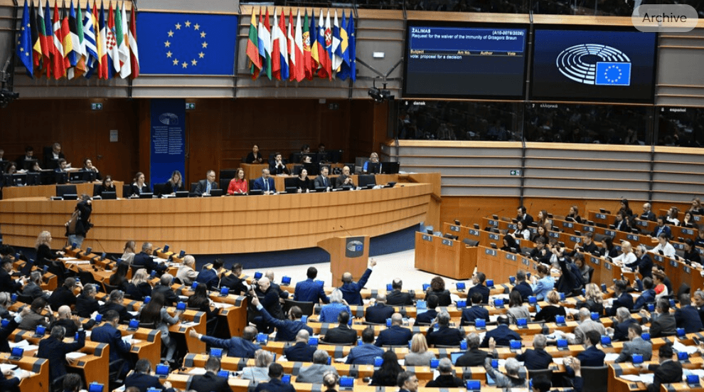 އެމެރިކާ އާއި އިޒްރޭލަށް "އެންމެ ބޮޑު ފިއްތުންތައް" ކުރިމަތިކުރުމަށް ޔޫރަޕްގެ ގާނޫނު ހަދާ މަޖިލީހުގެ މެމްބަރުން ގޮވާލައިފި