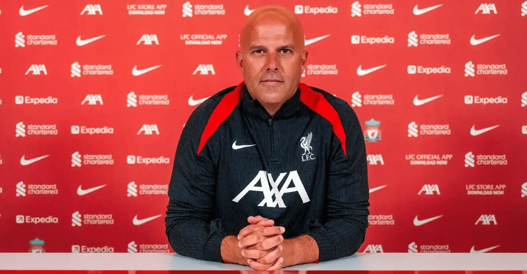 ލިވަޕޫލްގެ ސަޕޯޓަރުންނަށް އިތުރު ހިތްދަތިކަމެއް، ވެރިންނާއި ސަޕޯޓަރުންގެ ފުރިހަމަ ތާއީދު އޮތްކަން ސްލޮޓް ހާމަކޮށްފި