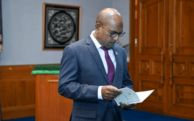  ދިފާޢީ ވަޒީރު ޙަސަންއާއި ގުޅޭގޮތުން އެނގެނީ ކިހާވަރަކަށް؟