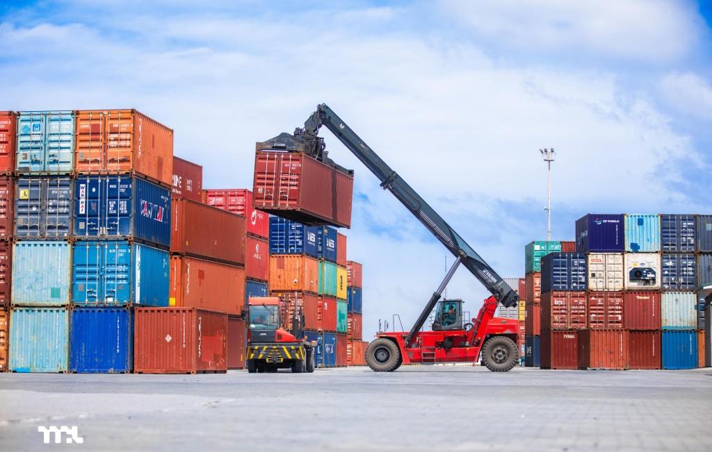 މިދިޔަ އަހަރުގެ މި މުއްދަތާ އަޅާބަލާއިރު މިއަހަރު މުދާ އެތެތެކުރި މިންވަރު 19% އިތުރު