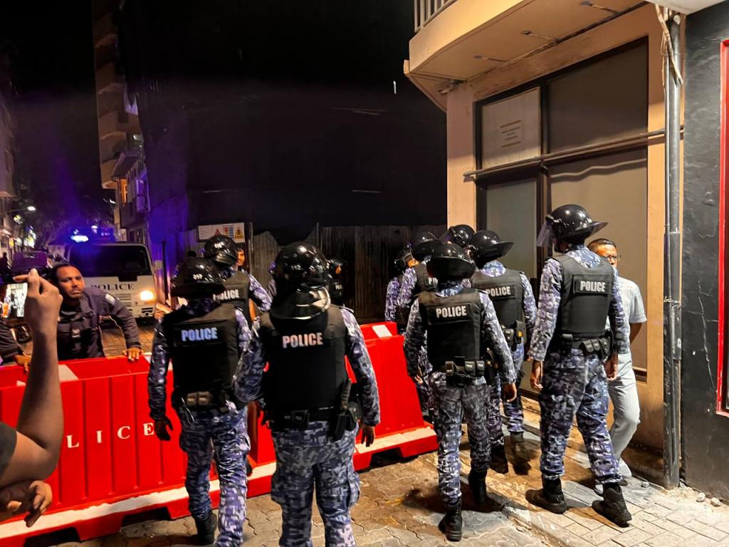 އެމްޑީޕީގެ އެއްވުމުގައި މީހަކަށް އަނިޔާވީ ފުލުހުންގެ ސަބަބުން ކަމަށް ބުނާ ވާހަކަ ފުލުހުން ދޮގުކޮށްފި