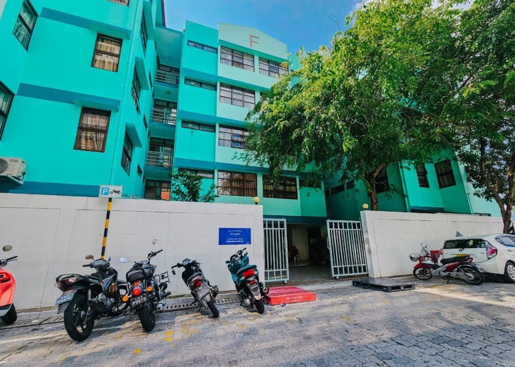 ދަނާލުގައި ޒުވާނަކު ނިޔާވި ހާދިސާ: ތަހުގީގަށް ހުރަސްއެޅިދާނެ ފަދަ ވާހަކަތައް ނުފަތުރަން އިލްތިމާސްކޮށްފި