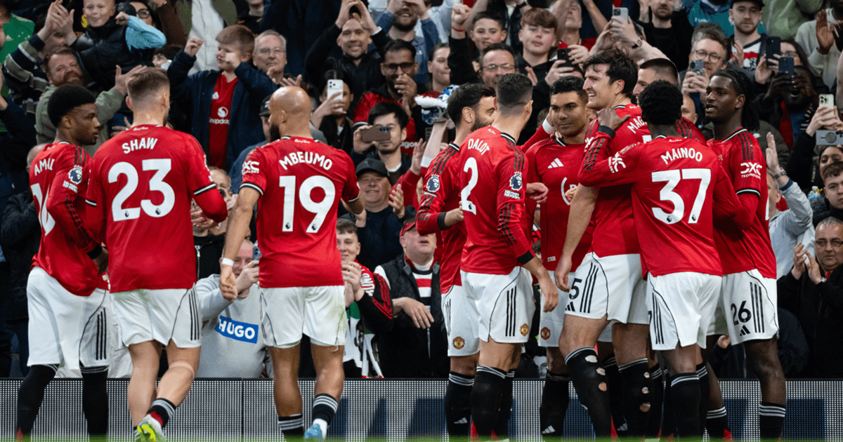 ބްރެންޓްފޯޑް ބަލިކޮށް މެންޗެސްޓާ ޔުނައިޓެޑުން ޗެމްޕިއަންސް ލީގާ ގާތަށް ޖެހިލައިފި