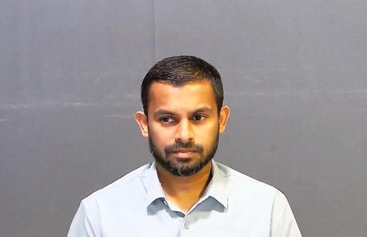 ޝަމްއާންއަށް ހުކުމް އިއްވުމުގެ އަޑުއެހުން ފަސްކޮށްފި