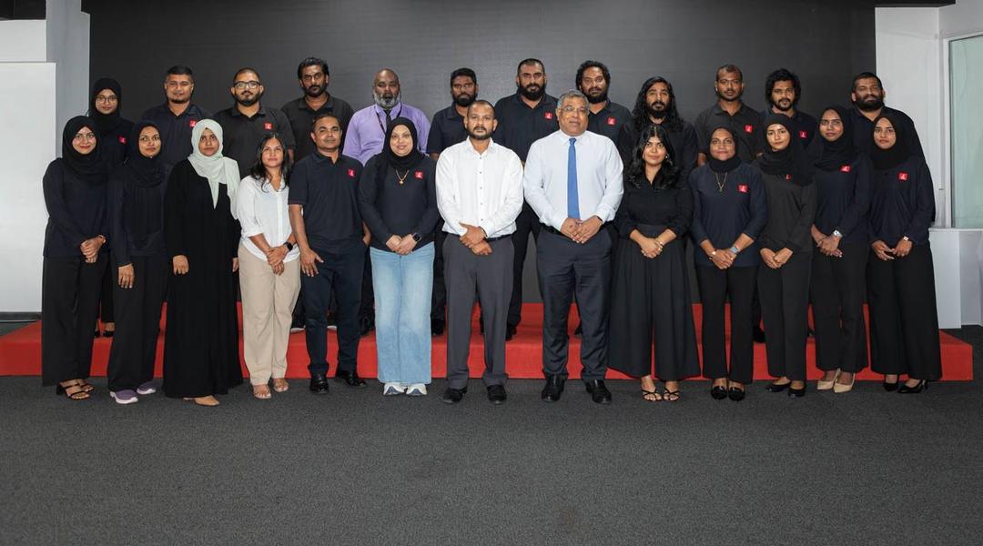ބީއެމްއެލްގެ މުވައްޒަފުންނަށް ހާއްސަކޮށް "ޗާޓަރޑް ބޭންކަރ ޕްރޮގްރާމް" އިފްތިތާހުކޮށްފި