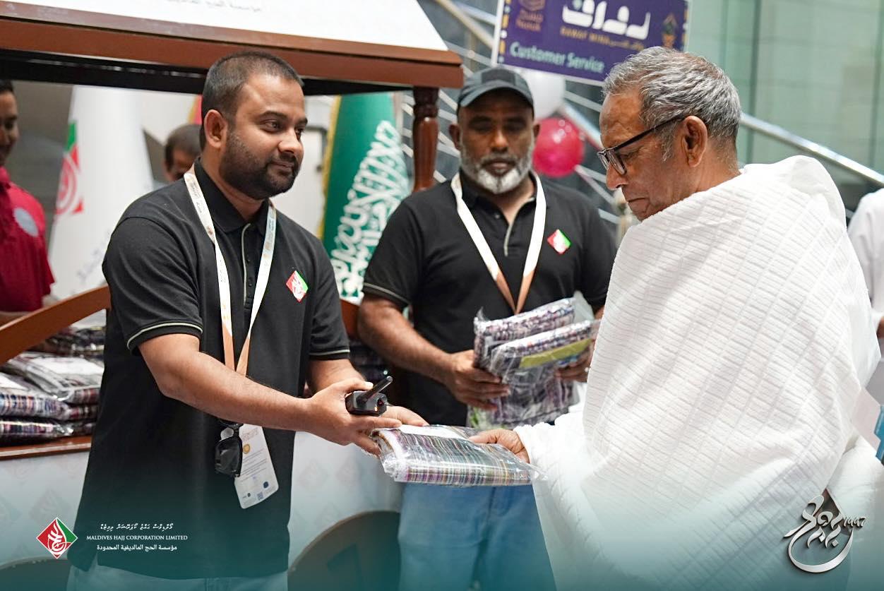 ރާއްޖެއިން ފުރަތަމަ ފްލައިޓްގައި ޙައްޖަށް ދިޔަ އެންމެންގެ ހާލު ވެސް ރަނގަޅު