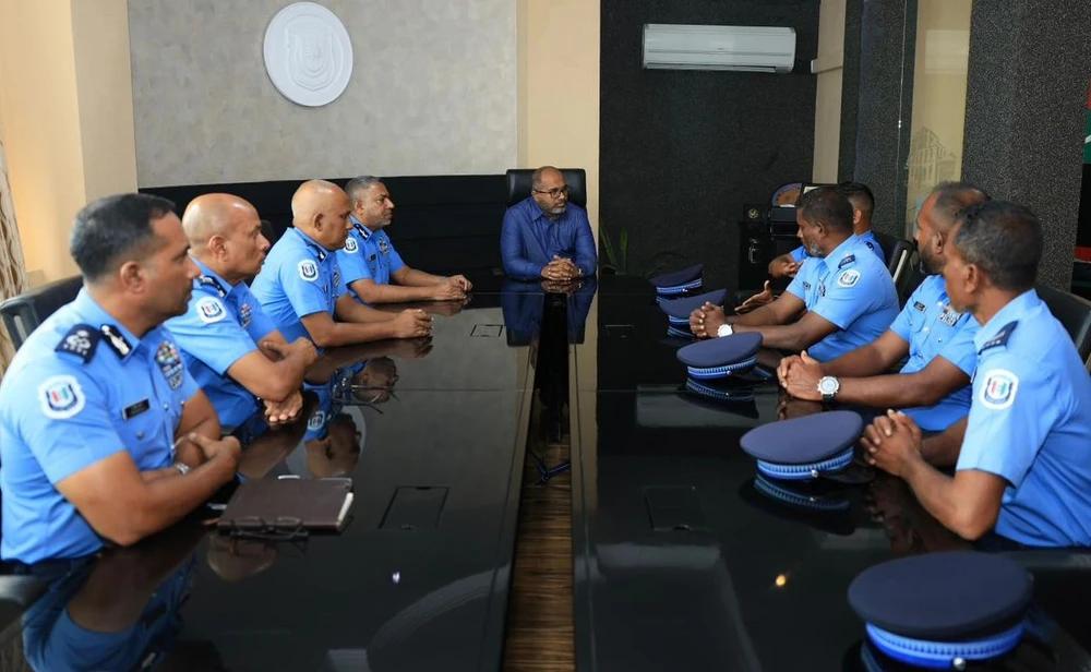 ޑައިވަރުންގެ ކިބައިން ވަޒީރު އަދި ސީޕީ އެދިވަޑައިގަތީ ގާނޫނީ ވާޖިބުއަދާކުރުމުގައި ސާބިތުކަމާއެކު ދެމިތިބުމަށް