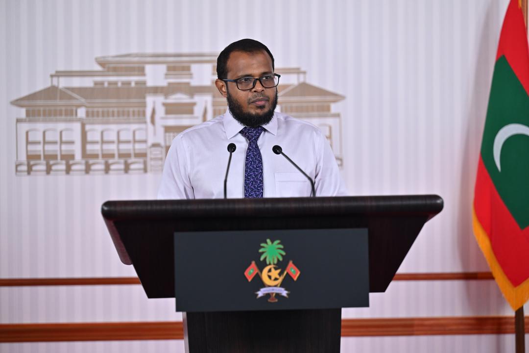 ކުދި ރާޑަރުތަކެއް ހަރުކުރުމުގެ މަސައްކަތް ދަނީ ކުރަމުން 