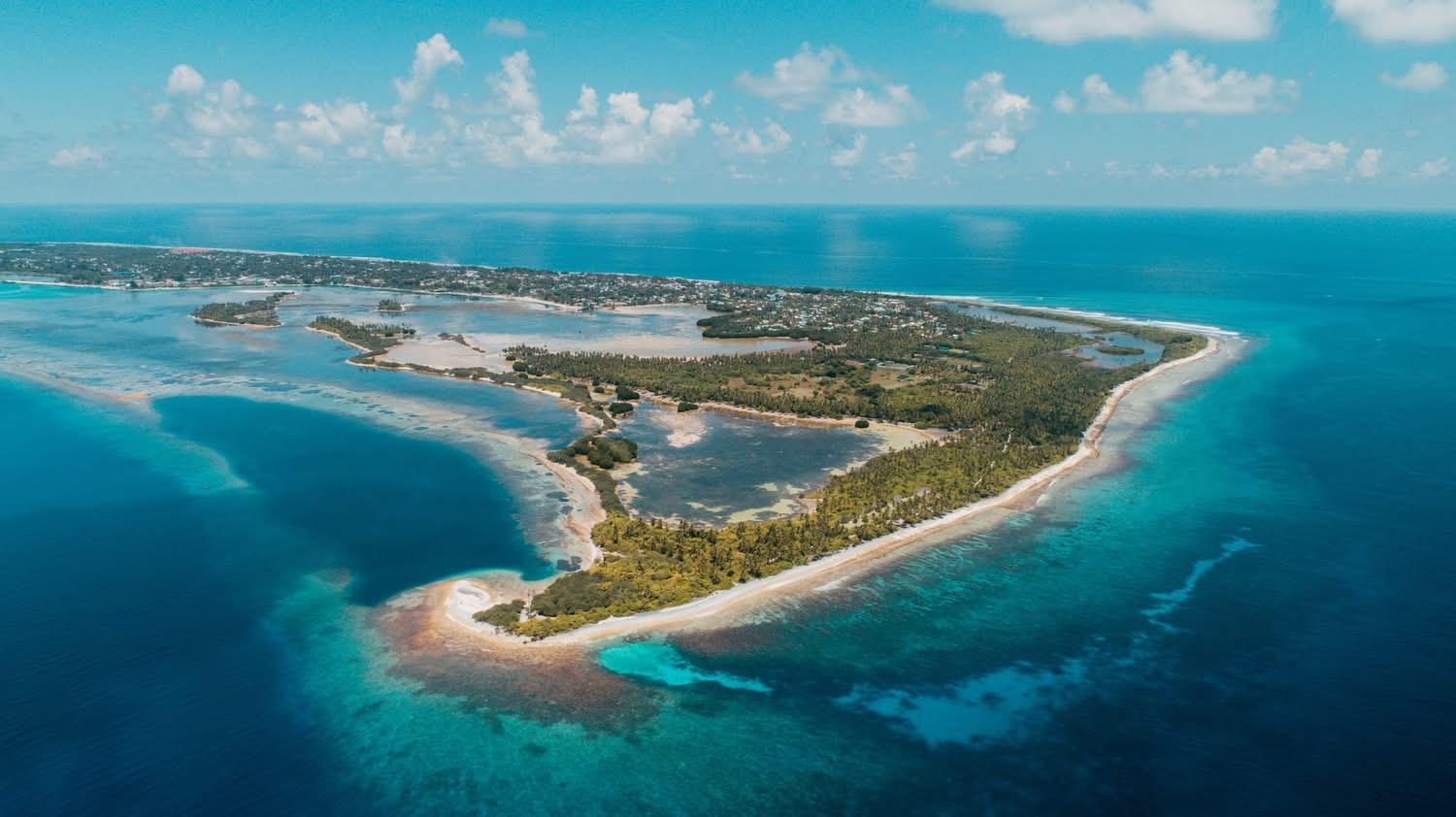 އައްޑޫގައި މުދާ ރައްކާކުރުމާއި ފްރީ ޒޯންއާ ގުޅުންހުރި މަސައްކަތްތައް ކުރުމަށް ޝައުގުވެރިވާ ފަރާތްތަކަށް ފުރުސަތު ހުޅުވާލައިފި