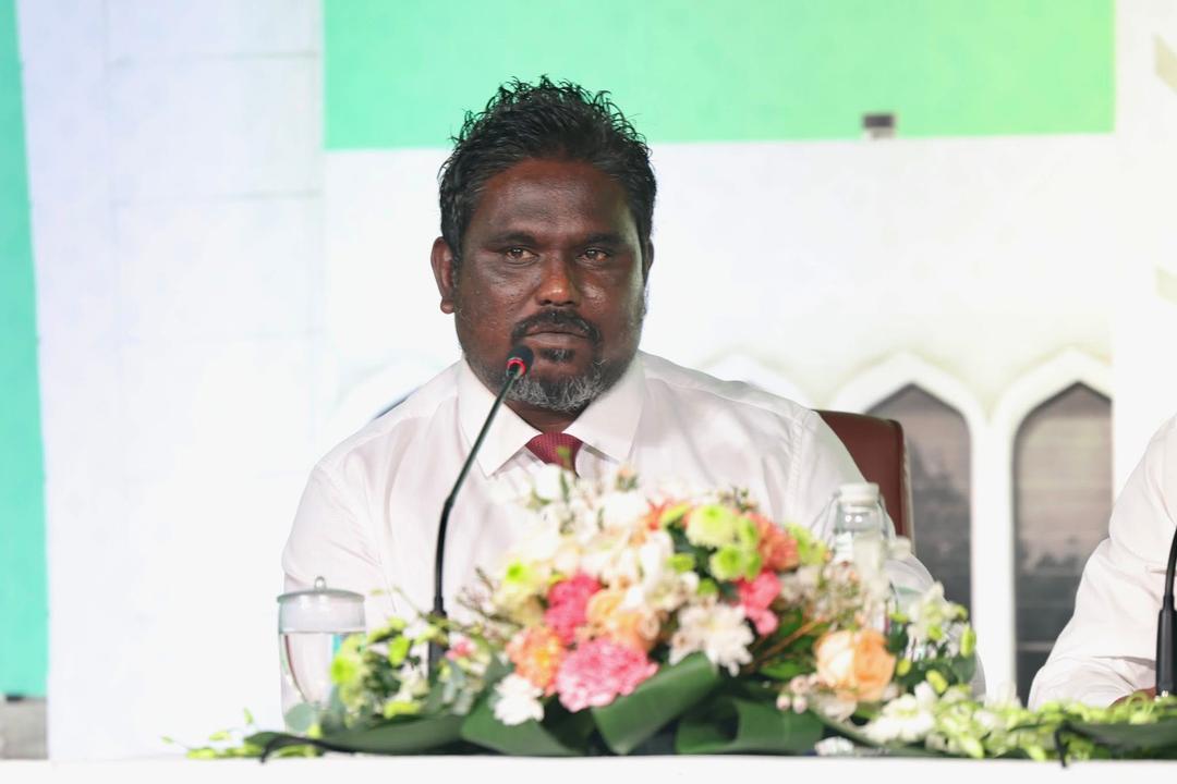 އެމްޑީޕީ އަށް ބާރެއް ލިބުމުން އީދުގައި މާލޭގެ މަގުތަކުން ތަކުބީރުގެ އަޑު ކަނޑުވާލައިފި: އަރީސް