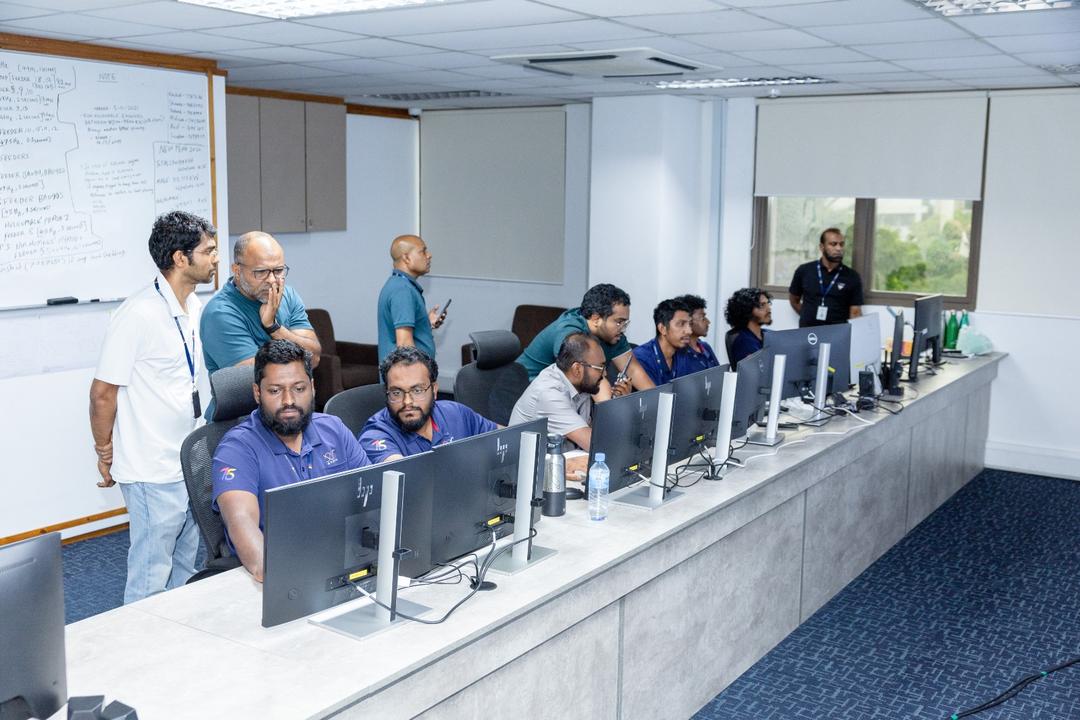 ކަރަންޓު ކަނޑާނުލާ ހުޅުމާލެ އިންޖީނުގޭގެ ޕަވަރ ސިސްޓަމް އަޕްގްރޭޑް ކުރުމުގެ މަސައްކަތް ނިންމާލައިފި