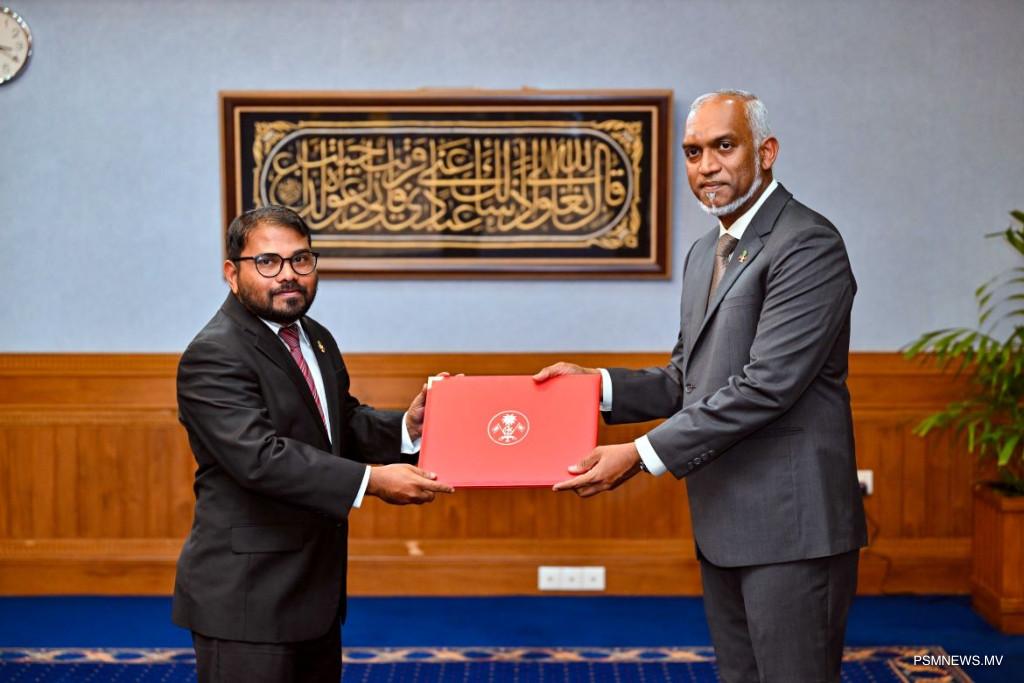 ޖޭއެސްސީގެ ނައިބު ރައީސް ޔަޒްމީދު މުޙައްމަދު މަޤާމުން އިސްތިއުފާ ދެއްވައިފި