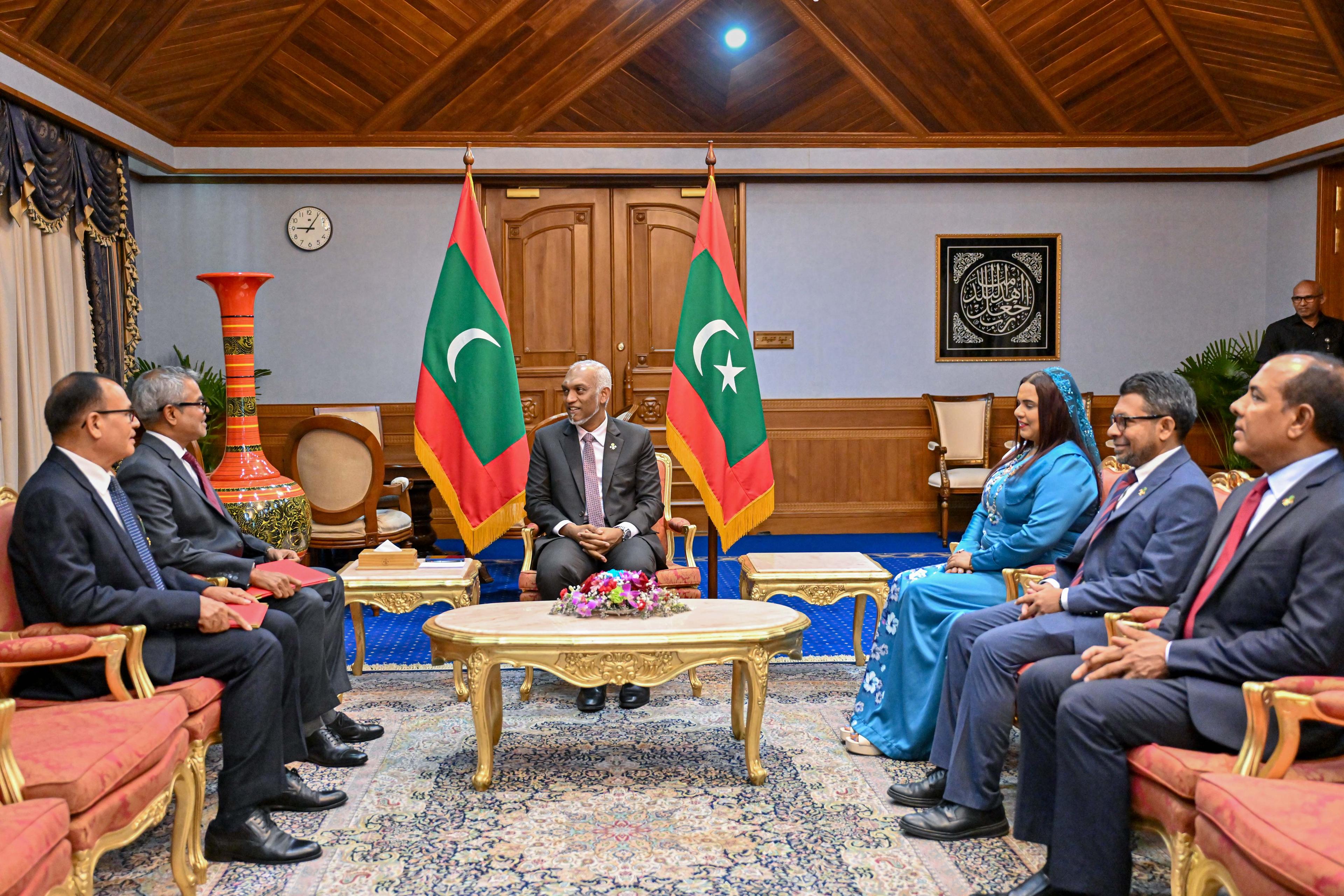 އާދަމް ޝަރީފް އާއި ތޯރިގު ސަފީރުކަމަށް އައްޔަން ކުރައްވައިފި