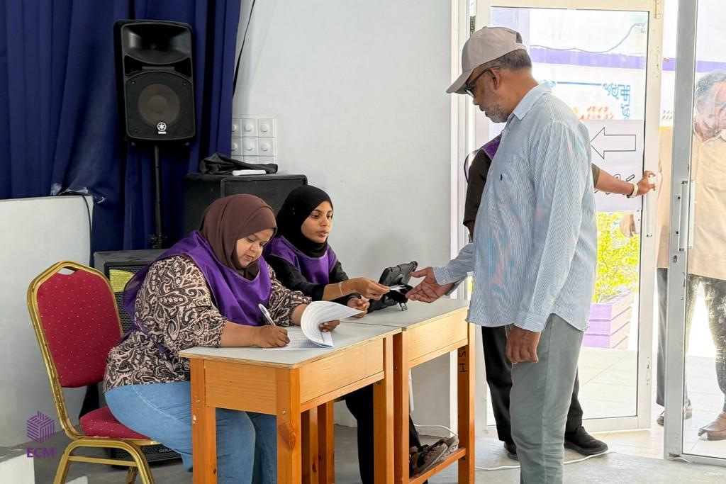 އައްޑޫ ހިތަދޫ އުތުރު ދާއިރާގެ ބައި-އިލެކްޝަން: 62 އިންސައްތަ މީހުން ވޯޓުލައިފި