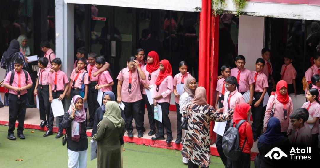 ދަރިވަރުން ކިޔަވަން ދޭ ލޯނަށް ކުރި ހޭދަ 53 އިންސައްތަ ދަށްވެއްޖެ
