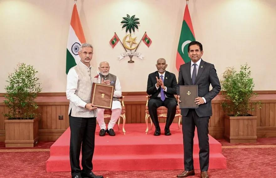 އިންޑިއާއިން ރާއްޖެއަށް އެތެރެކުރާ ތެލުން ޑިއުޓީ ކަނޑާލައިފި