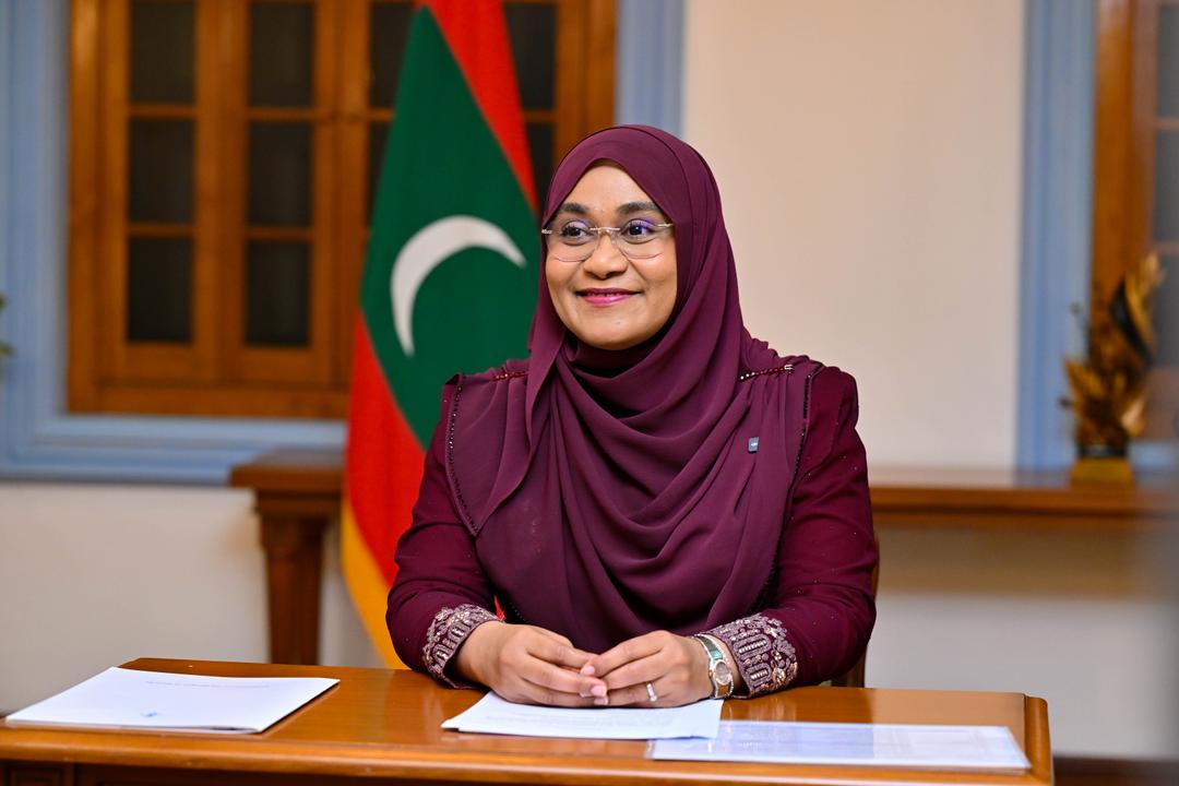 އެންމެ އިސް ވާޖިބަކީ ކާބަފައިންގެ ޤުރުބާނީ ދަރިންގެ ހިތްތަކަށް ވާސިލްކޮށްދިނުން: ފަސްޓް ލޭޑީ
