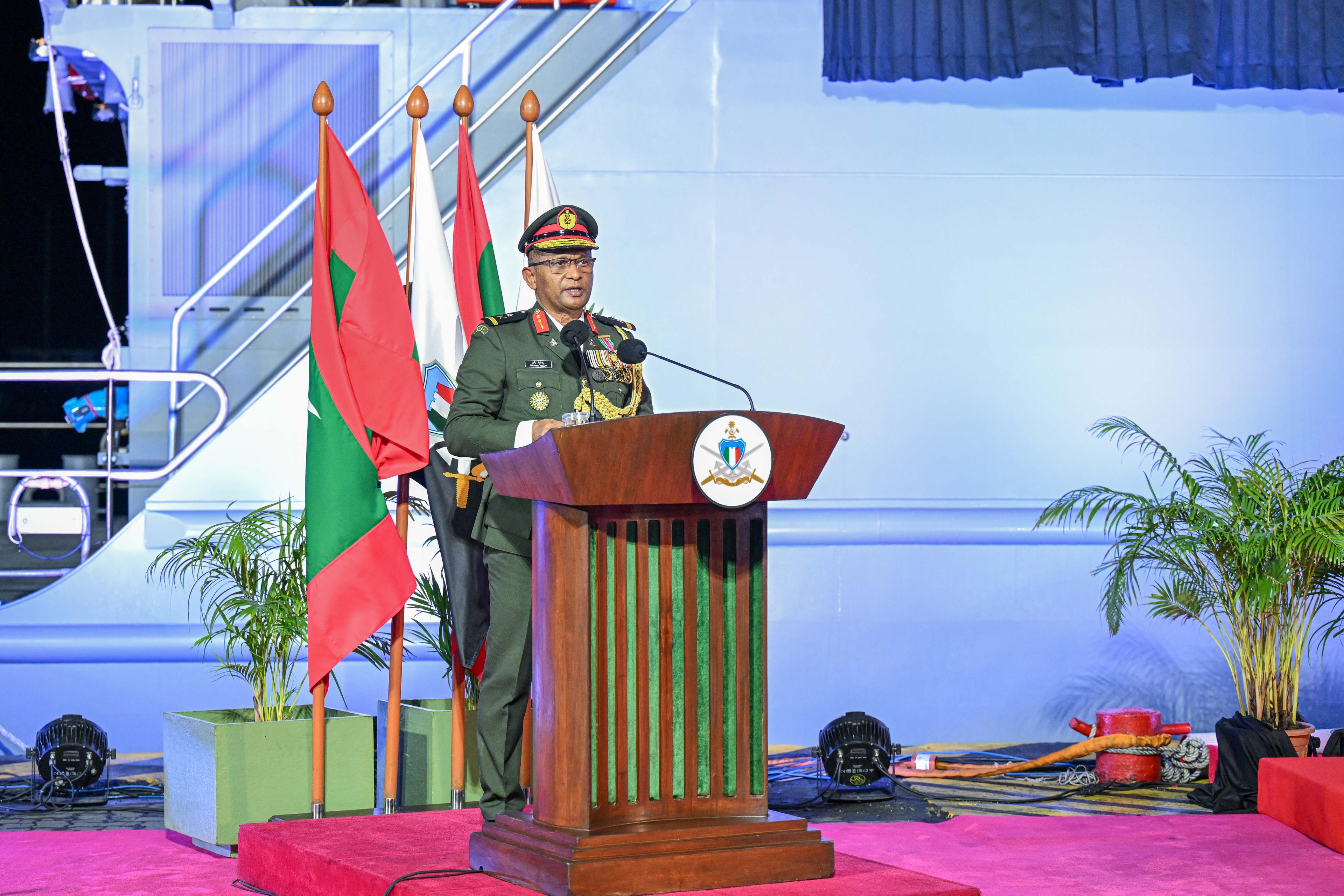 ރާއްޖޭގެ ކަނޑުގެ ސަރަހައްދު ދީފައު ކުރުމަށް ބޭރުން އަންނަ ނުރައްކާތަކަށް ސަމާލުވަންޖެހޭ: މޭޖަ ޖެނެރަލް ހިލްމީ