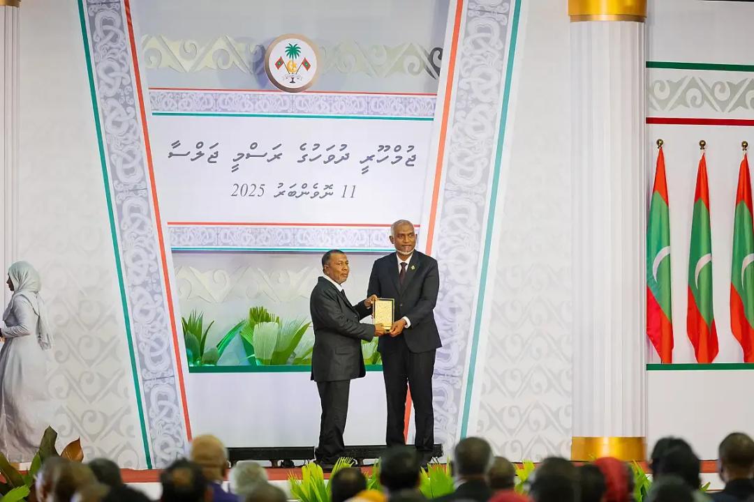 މަތީ ދަރަޖަ ހޯދާ ފަރާތްތަކަށް ރައީސް ދެއްވާ އިނާމަށް ނަން ހުށަހެޅުމުގެ ފުރުސަތު، ހުޅުއްވައިލައްވައިފި