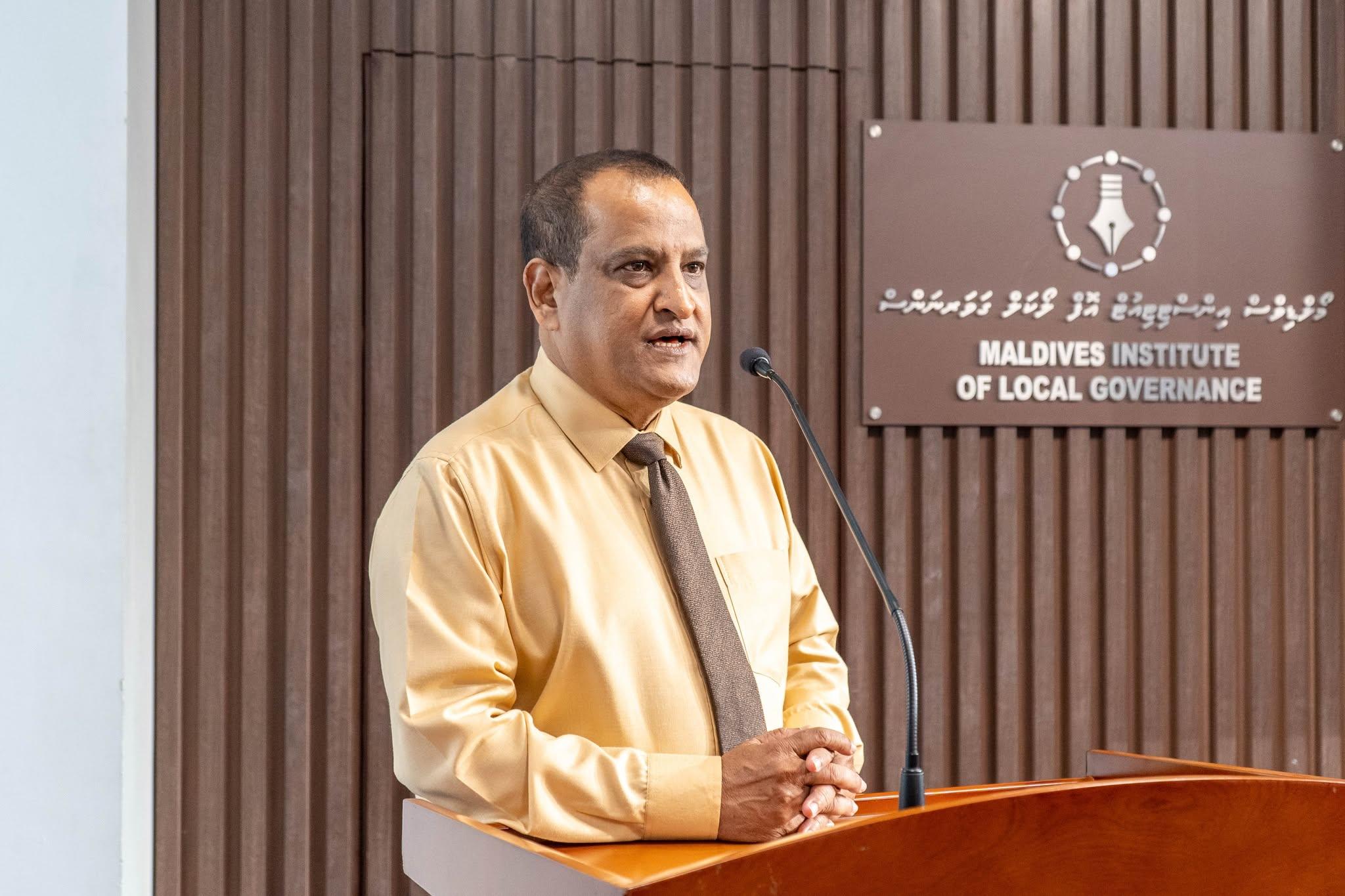 އެލްޖީއޭގެ ޗީފް އެގްޒެކްޓިވް އޮފިސަރ ނިމާލް، ފޮޓޯ: އެލްޖީއޭ