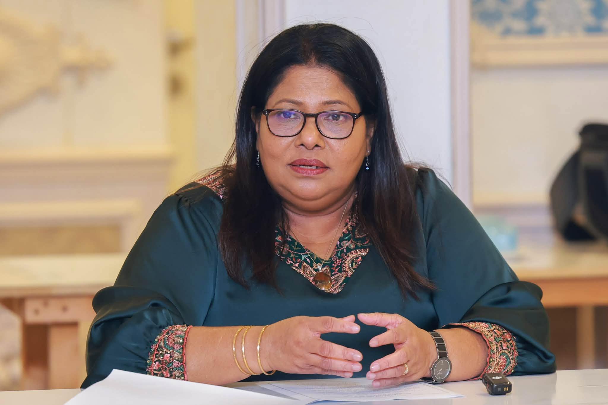 ހެލްތް މިނިސްޓަރު ގީލާ