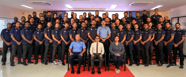 ފިޒިކަލް ފިޓްނަސް ޓްރެއިނިންގ އިންސްޓްރަކްޓަރުންގެ ސިމްޕޯޒިއަމް ފެށުން، ފޮޓޯ: ޕޮލިސް