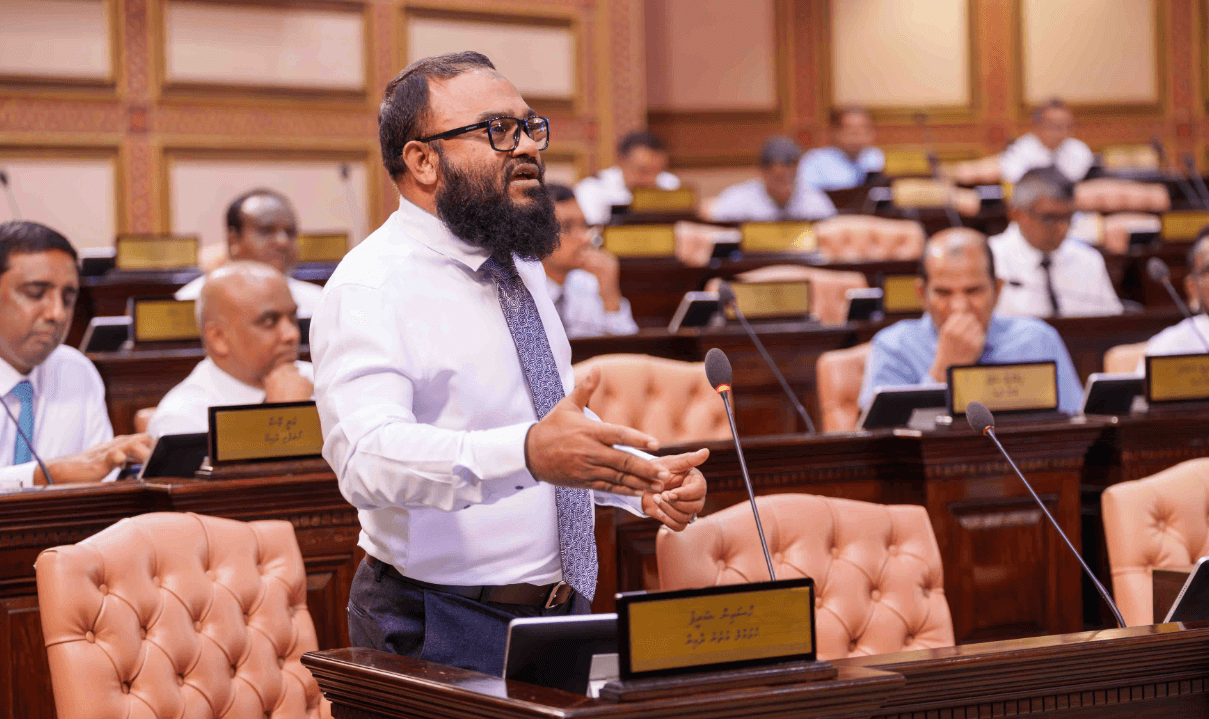މި ސަރުކާރުން މިދަނީ ނަތީޖާއާއެކު ބަދަލުކުރަމުން: ހުސައިން ޝަރީފް