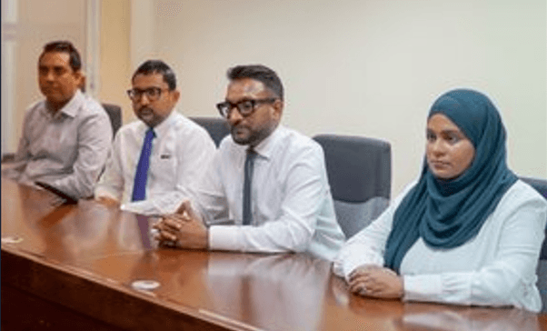 ފާމަސިސްޓުން ތަމްރީނު ކުރުމަށް ހާއްސަ ކޯހެއް ހިންގަނީ