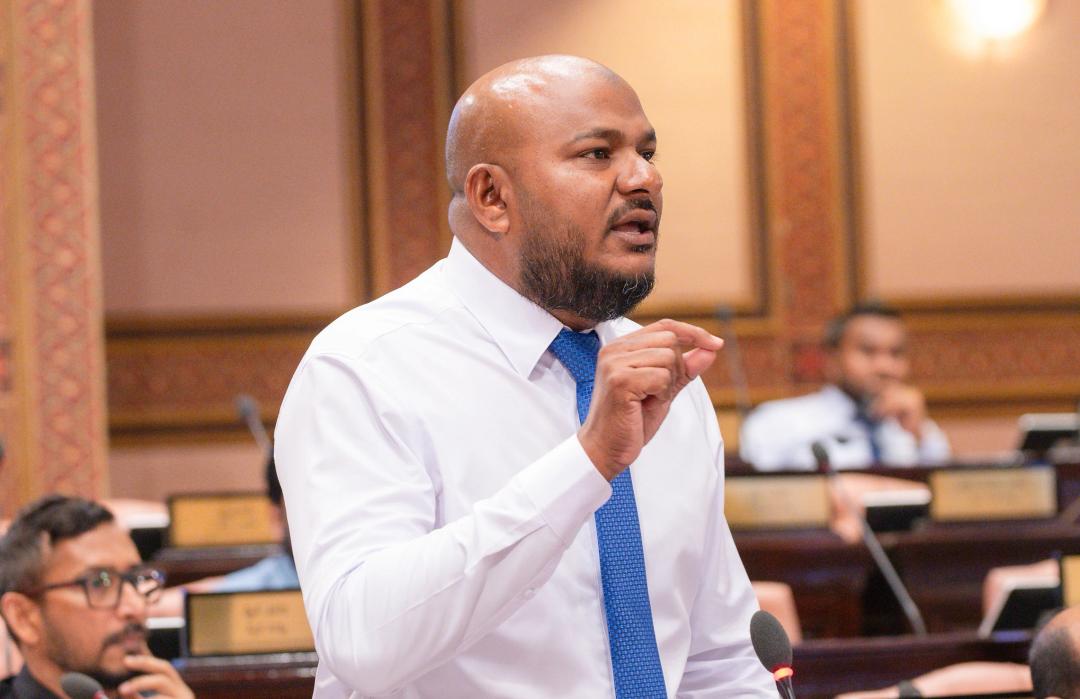 އެމްޑީޕީން ސައީދުގެ މައްސަލަ ހުށަހެޅީ ހަޖަމުނުވެގެން، މައްސަލަ ފެއިލްކޮށްލާނަން: ޝުޖާއު