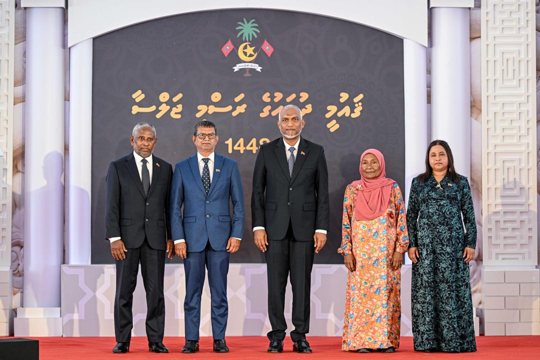ޝަރަފުވެރިކަމުގެ ޤައުމީ އިނާމު 3 ބޭފުޅަކަށް، ހިތްވަރު ދިނުމުގެ އިނާމު 7 ބޭފުޅަކަށް