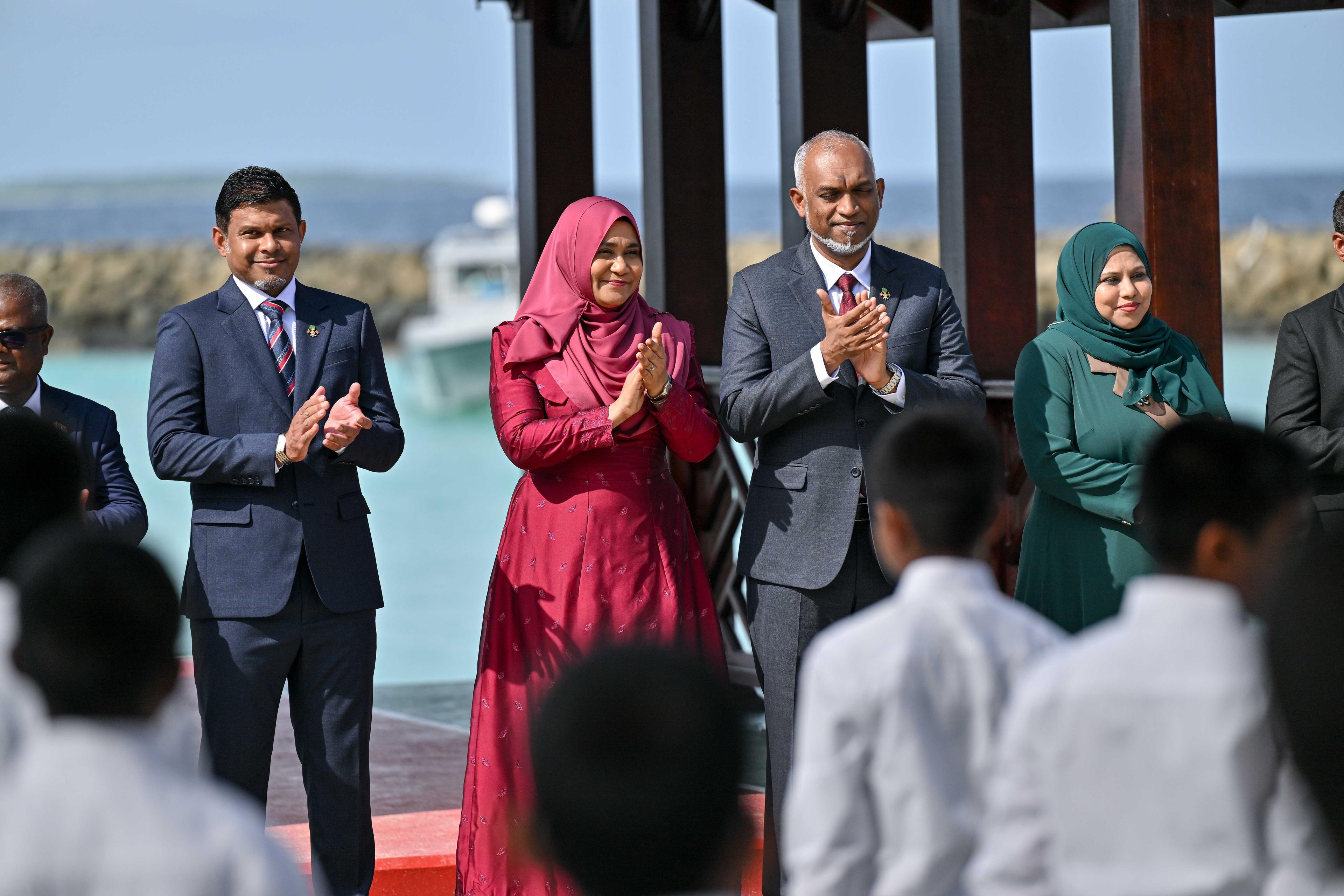 ގައުމީ ދުވަހުގެ ދަތުރުފުޅު ނިންމަވާލެއްވުމަށްފަހު ރައީސުލްޖުމްހޫރިއްޔާ މާލެ ވަޑައިގަންނަވައިފި