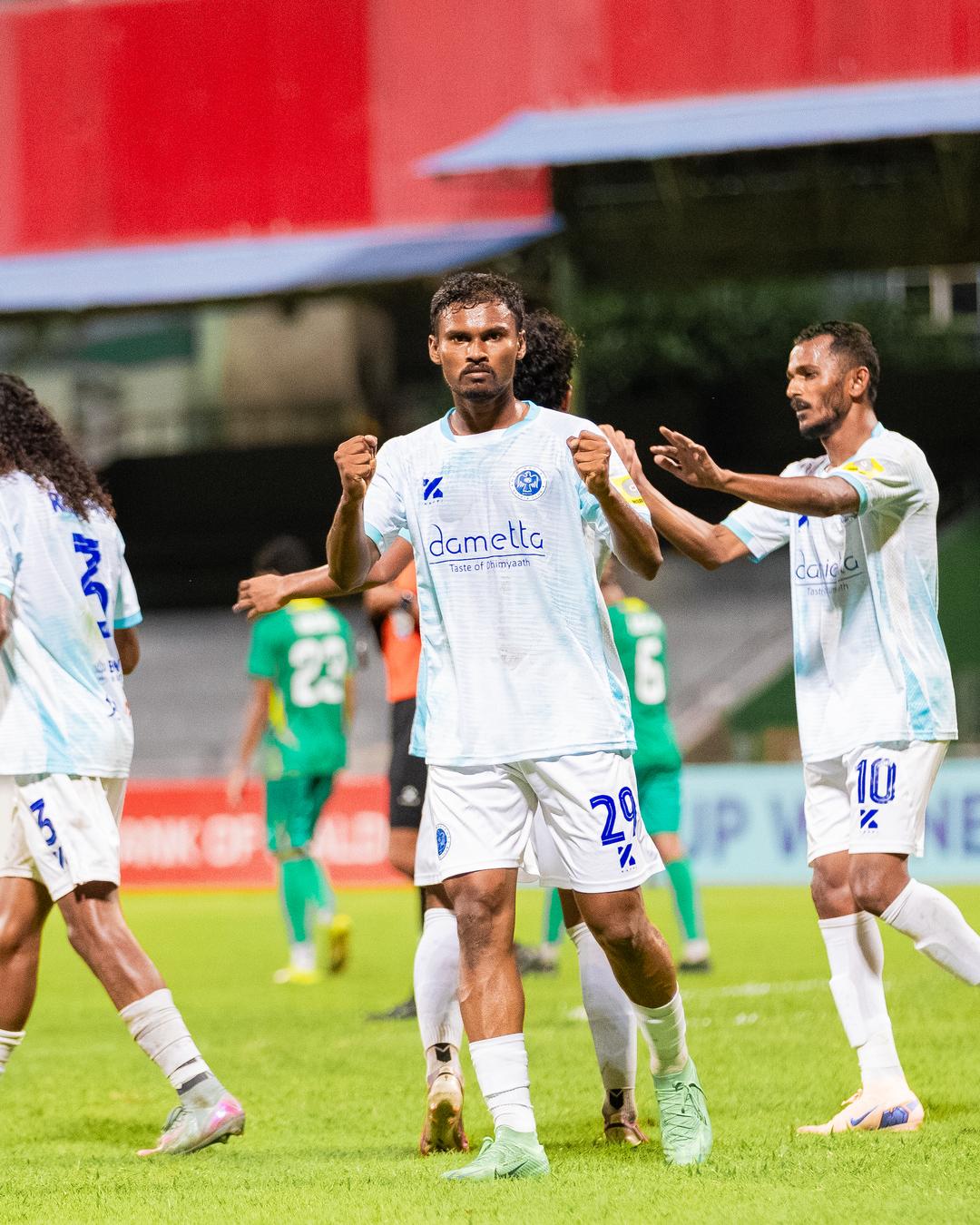 ލީގު ފޭސްގެ ފަހު މެޗުގައި މާޒިޔާ އާއި ނިއު އެއްވަރު، ފައިނަލުގައިވެސް ވާދަކުރާނީ މި ދެޓީމު