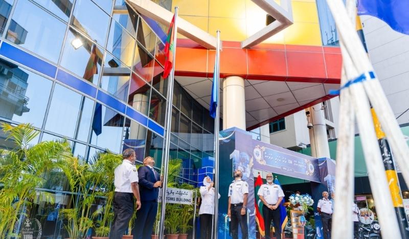  ވަތަނީ ޚިދުމަތުގެ ކުދިންނަށް ކުރިމަތިލެވޭގޮތަށް ކަސްޓަމްސްއިން ވަޒީފާގެ ފުރުސަތު