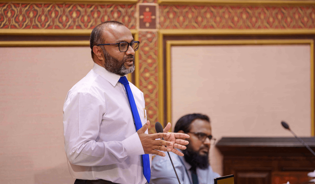 ޒިކުރާ މިސްކިތް ހުރި ތަނުގައި 3 ބުރީގެ ޒަމާނީ މިސްކިތެއް އަޅަން ސްޕޮންސަރ ހަމަޖެހި ޑިޒައިންގެ މަސައްކަތް ނިމެނީ
